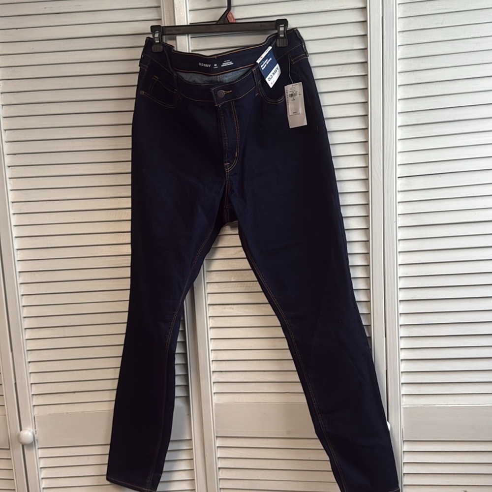 Old Navy Women's Rockstar Super Skinny Jeans - Deep Indigo size 16 NWT
